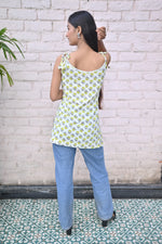 Load image into Gallery viewer, Floral full sleeve shape V nack-Printed Tops set of 2 combo pack