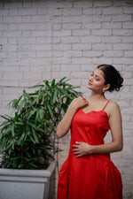 Load image into Gallery viewer, Elegant Red Spaghetti Strap Sweetheart Fit and Side Flare Neckline A-Line Midi Dress