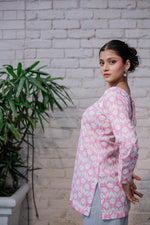 Load image into Gallery viewer, Full slave Pink floral Printed Short Kurta