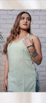 Load image into Gallery viewer, Floral  full sleeve shape V nack-Printed Tops set of 2 combo pack
