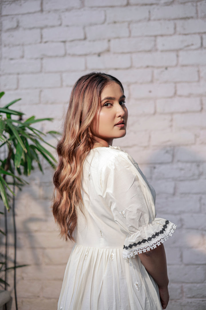 Women's Ivory White Cotton Dress with Black Lace V-Neck, Puff Sleeves, Embroidered Detailing & Flared Fit – Elegant Casual & Semi-Formal Wear